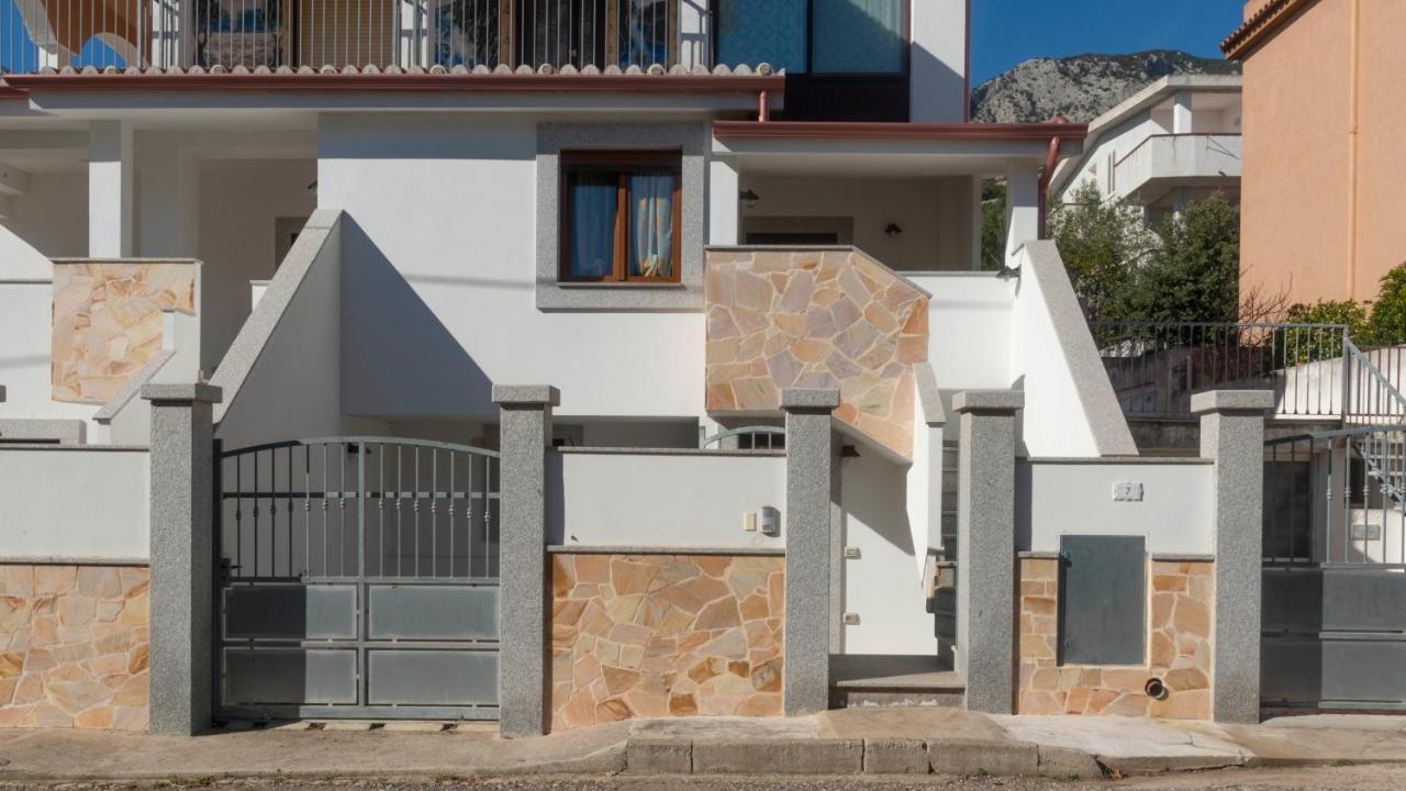 Апартаменти Casa Dei Lecci - Кала-Гононе Екстер'єр фото
